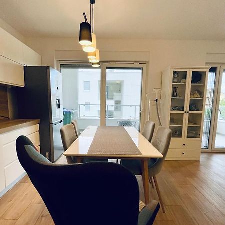 Alida Valli Apartment Kaštela Екстериор снимка